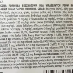Karma Brit Care dla małych ras: hipoalergiczna, bezzbożowa, z dziczyzną i jagodami. Opinie o niej są pozytywne.